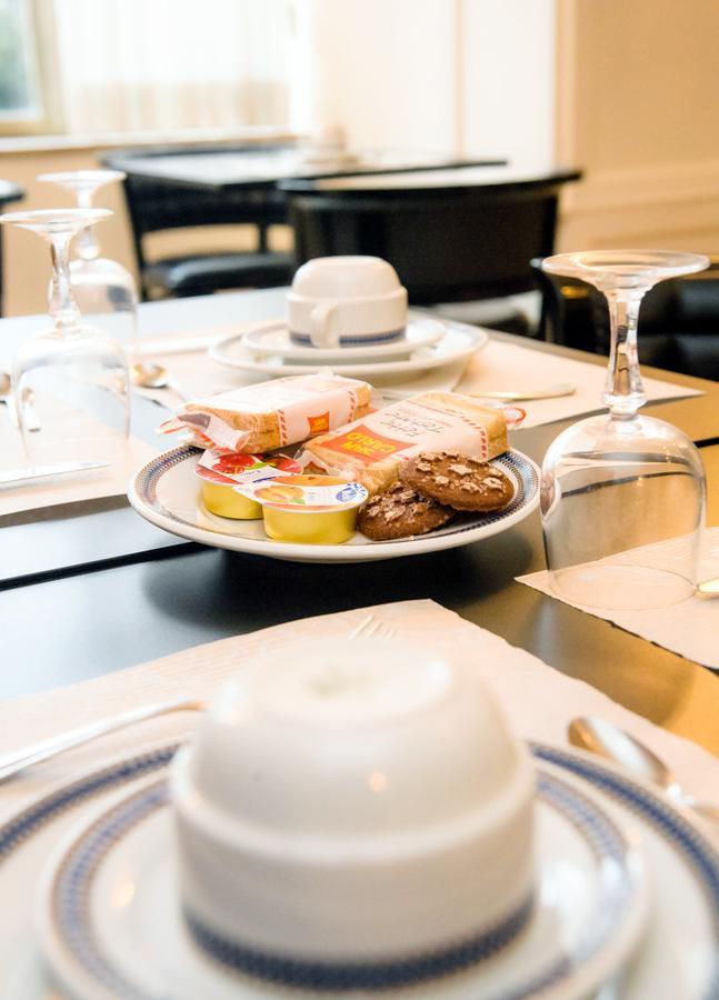 Hotel Palombella & Restaurant Фрозиноне Екстериор снимка
