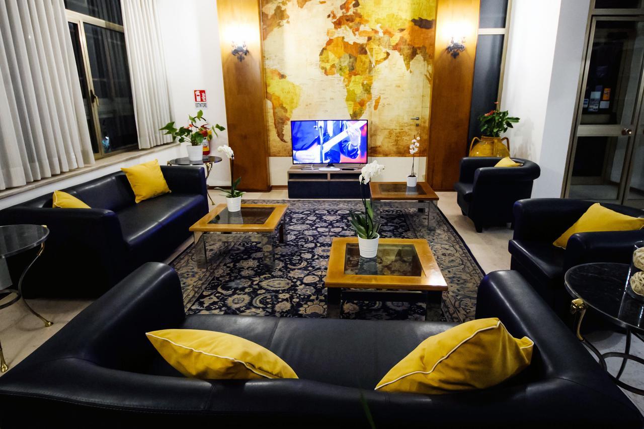 Hotel Palombella & Restaurant Фрозиноне Екстериор снимка