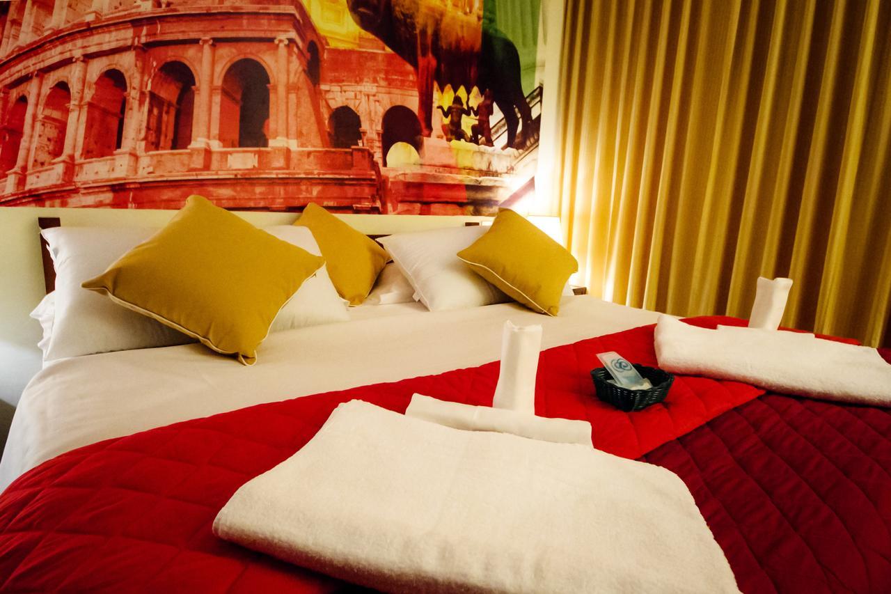 Hotel Palombella & Restaurant Фрозиноне Екстериор снимка